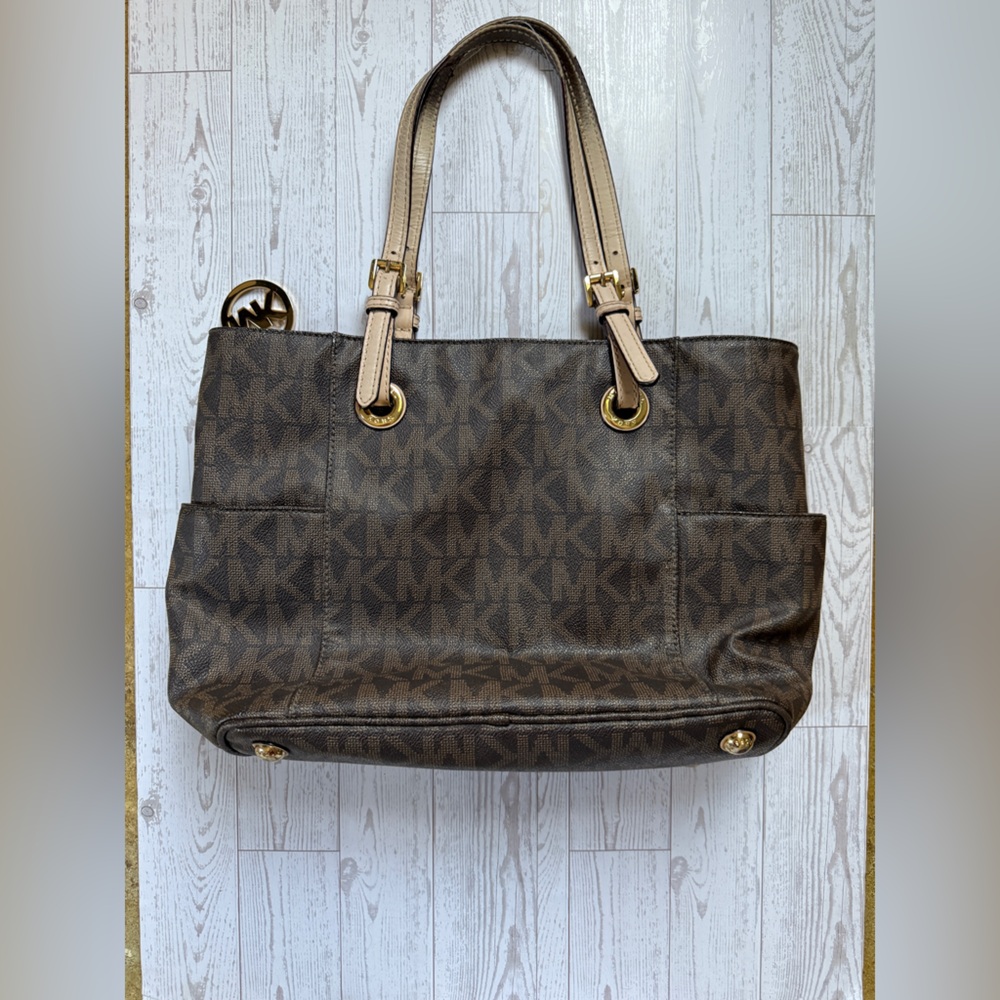 Michael Kors Brown Logo Tote with Tan Straps and Gold Charm FLAWED - Picture 5 of 11